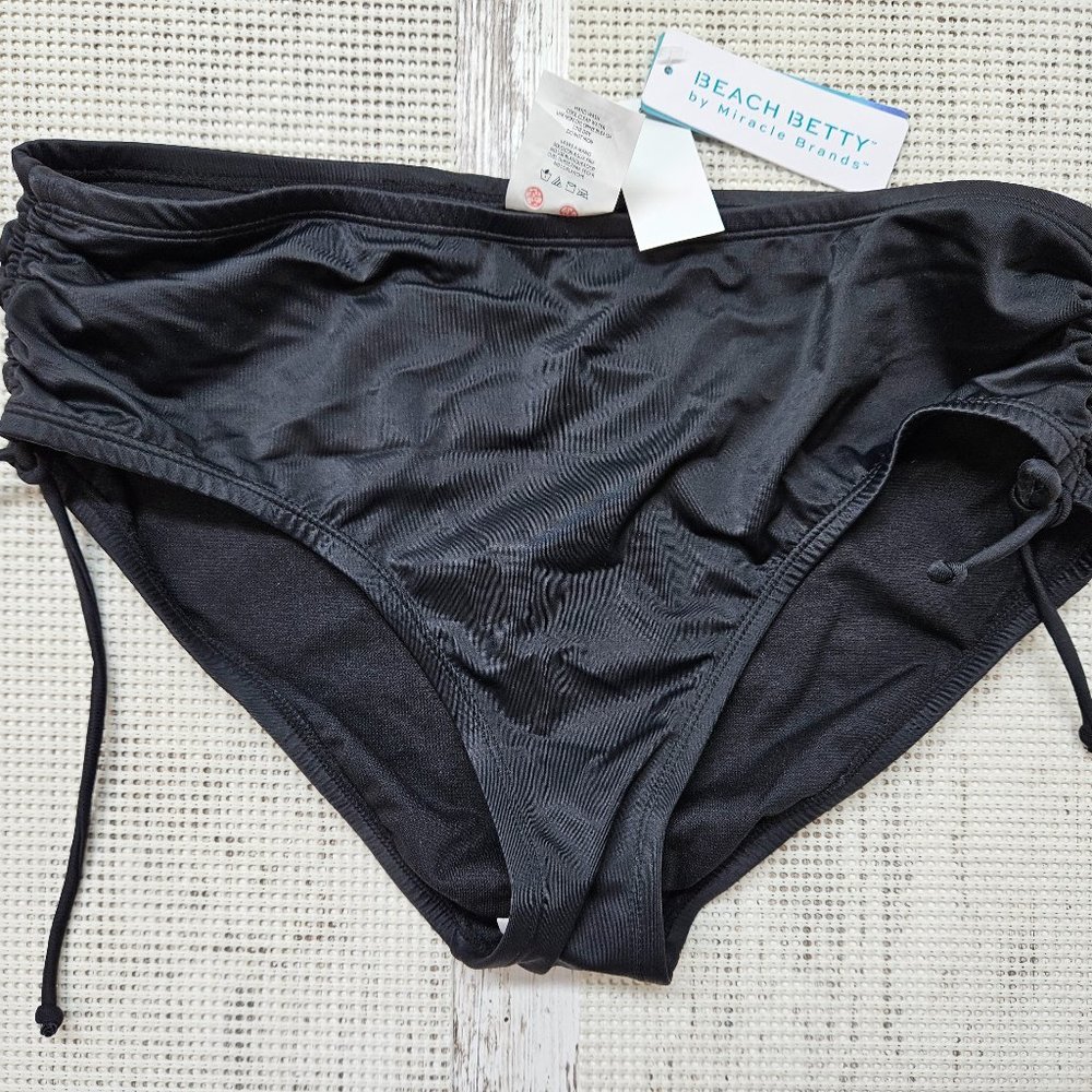 Beach Betty by Miracle Brands Women's Bikini Swim Bottom Size Large - Black